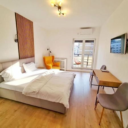 Beta Studio Langa Iulius Mall Kluž Exteriér fotografie