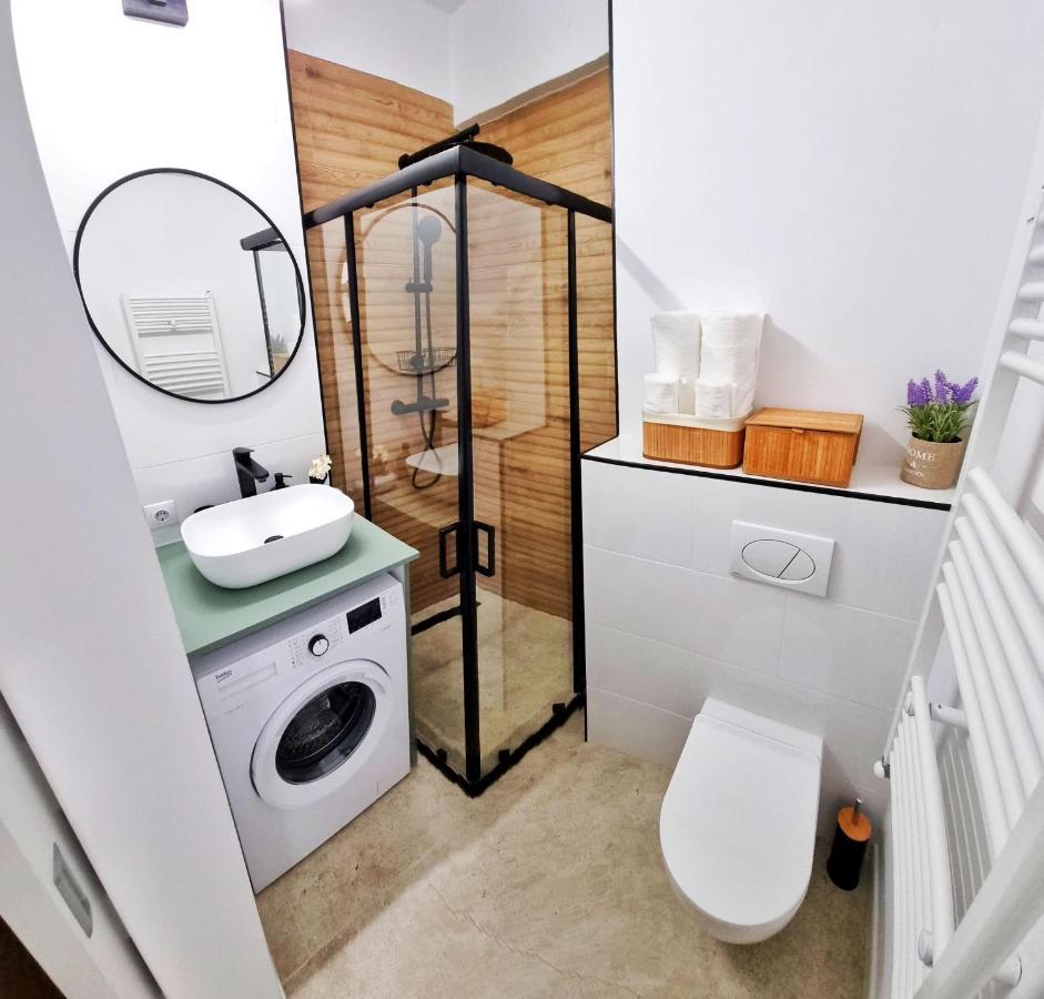 Beta Studio Langa Iulius Mall Kluž Exteriér fotografie